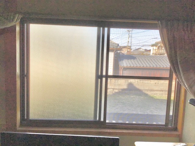 さくらエステート 大牟田店の内窓　インプラスの施工前の写真1