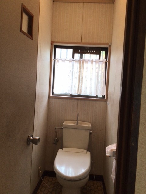 さくらエステート 大牟田店のトイレリフォームの施工前の写真3