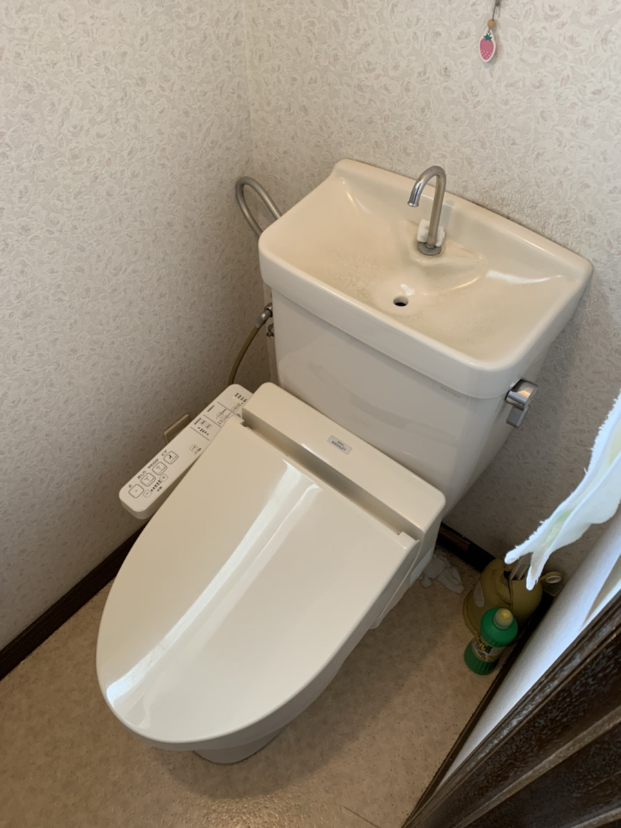 さくらエステート 大牟田店のトイレ、リトイレ、いっトイレ(笑)の施工前の写真1