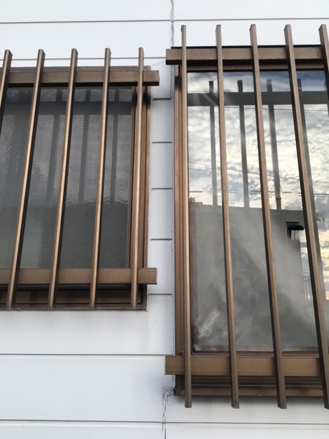 福岡トーヨー 大牟田店のリフォームシャッターの施工前の写真1