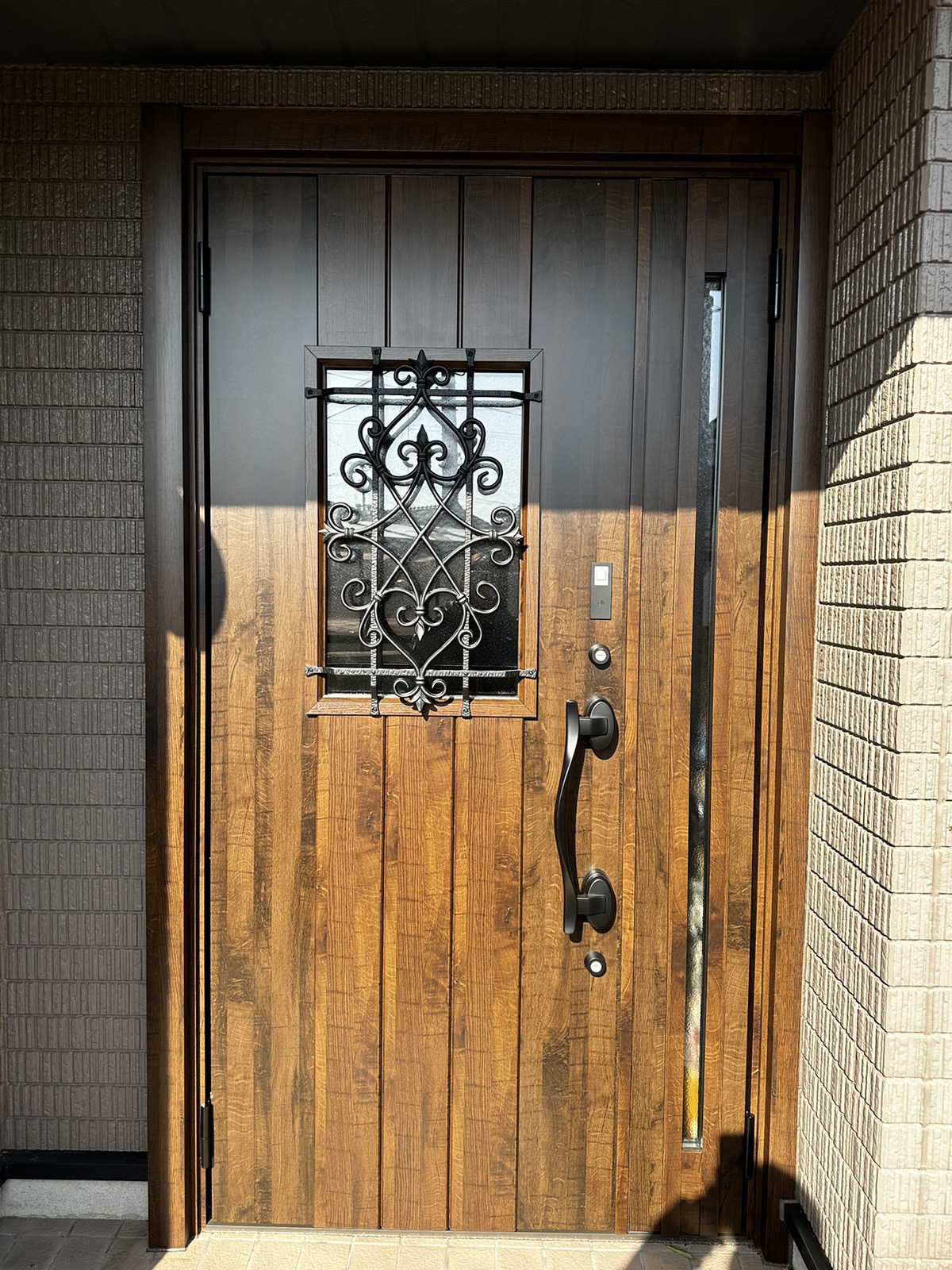 さくらエステート 大牟田店のオシャレで快適な玄関にアップデートしませんか？の施工後の写真1