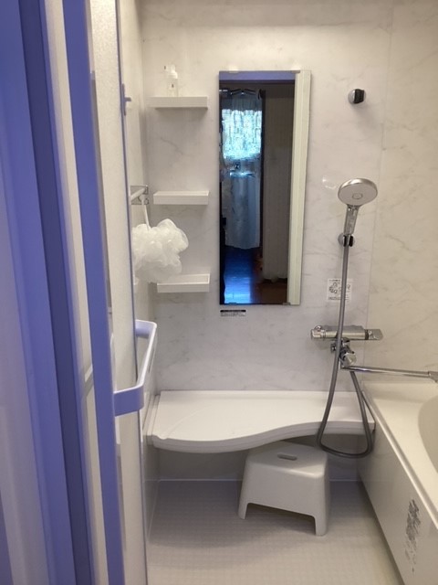 さくらエステート 大牟田店のバスリフォーム工事の施工後の写真3