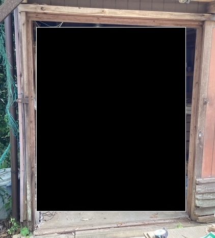 さくらエステート 大牟田店の古くなった木製引戸からサッシへの施工事例写真