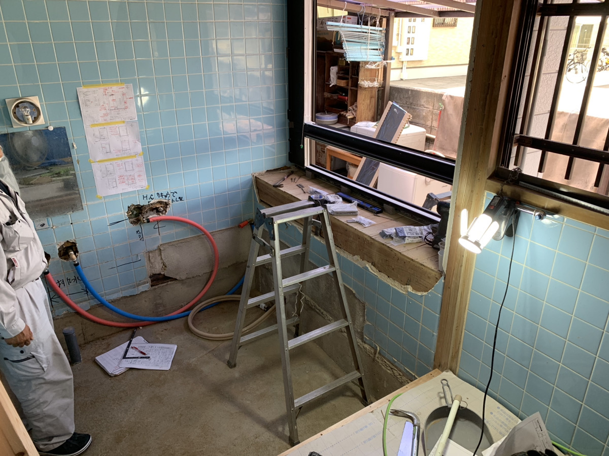 さくらエステート 大牟田店の先進的窓リノベ・こどもエコ住まい補助金とバスルーム工事の施工前の写真3