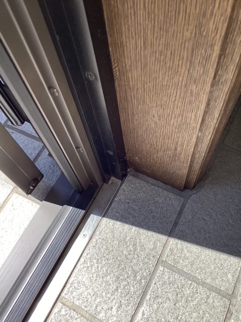 さくらエステート 大牟田店の玄関ドア　リシェントの施工前の写真3