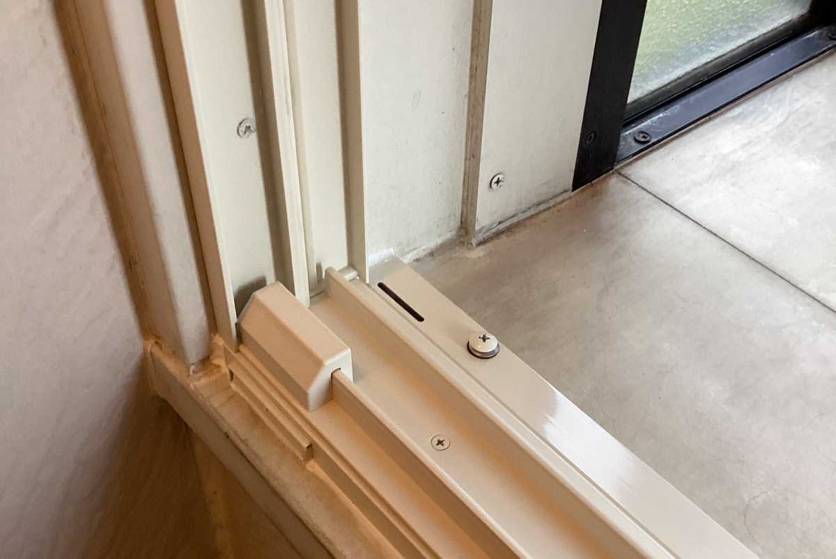 さくらエステート 大牟田店の内窓　インプラスの施工前の写真3