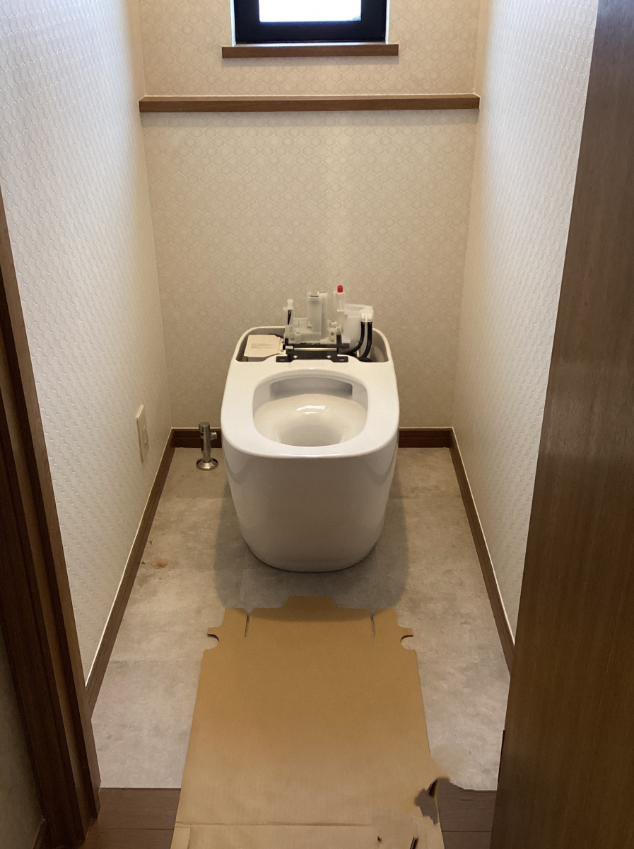 さくらエステート 大牟田店のトイレリフォームの施工後の写真1