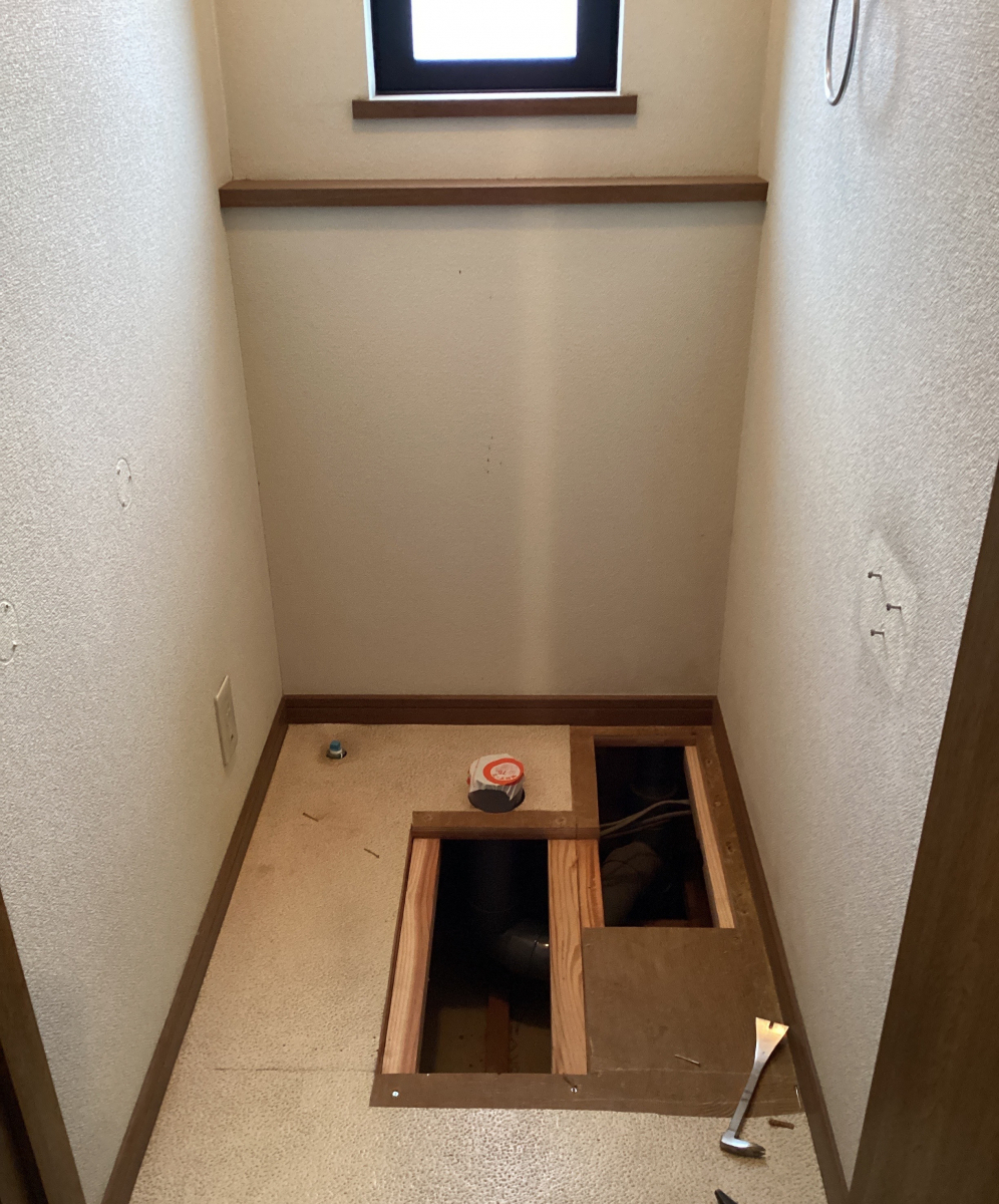 さくらエステート 大牟田店のトイレリフォームの施工前の写真3