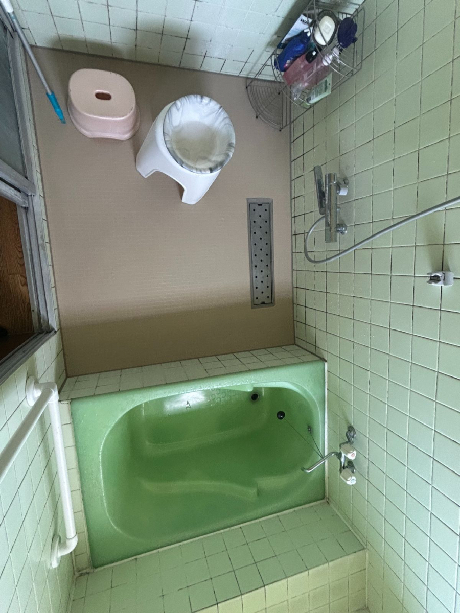 さくらエステート 大牟田店の壊さずキレイ！床が冷たい浴室を快適に！築40年の家のお風呂改善事例の施工後の写真3