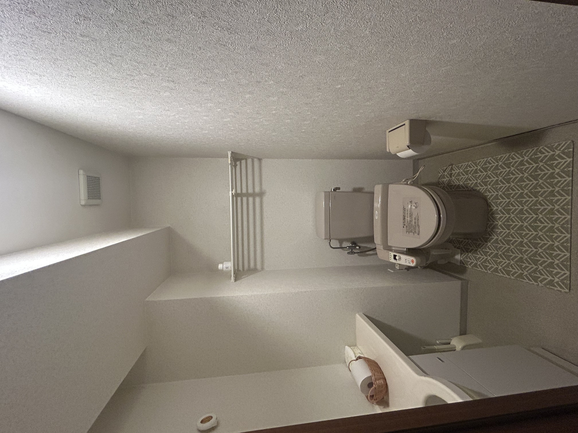 さくらエステート 大牟田店の床掃除がラクになる！浮かせるトイレで家事時短♪の施工前の写真1